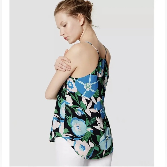 🌈 LOFT Jungle Floral Strappy Cami Blouse - Picture 1 of 4